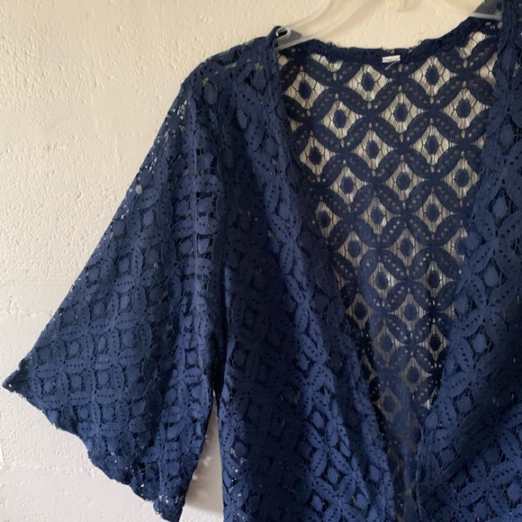 Lace/Crochet jacket cover up - Picture 4 of 6